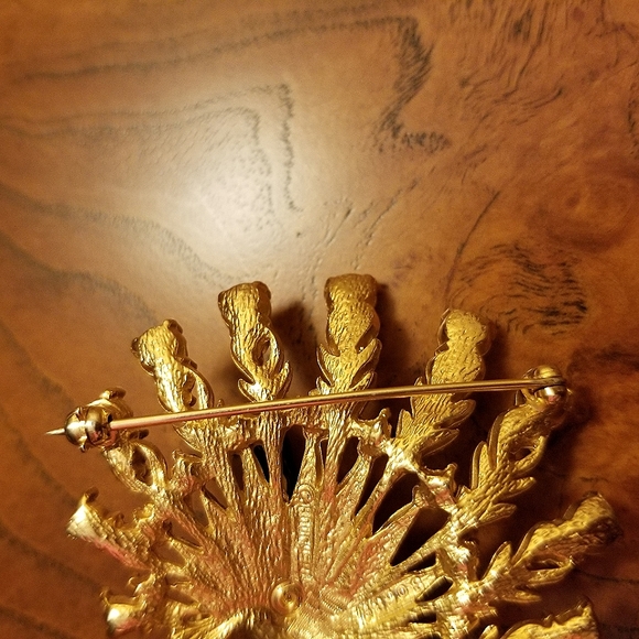 Marcel Boucher Vintage Enamel Peacock Brooch - Picture 3 of 3